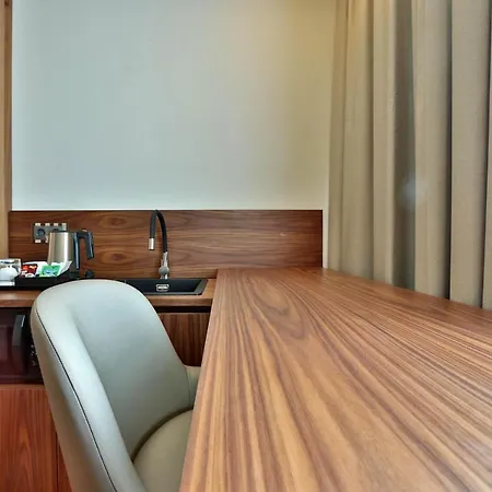 Turim Iberia 4*