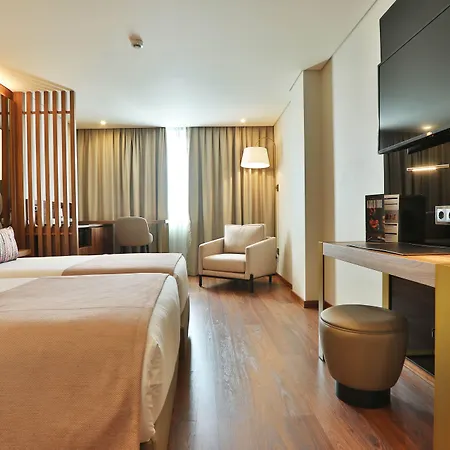 Turim Iberia 호텔 4*